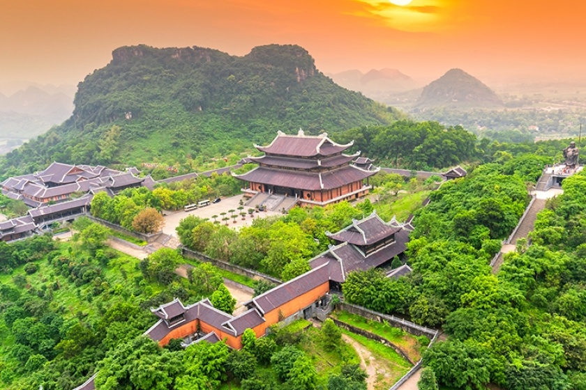 Day 3: Ninh Binh - Trang An - Bai Dinh Pagoda (Breakfast, Lunch)